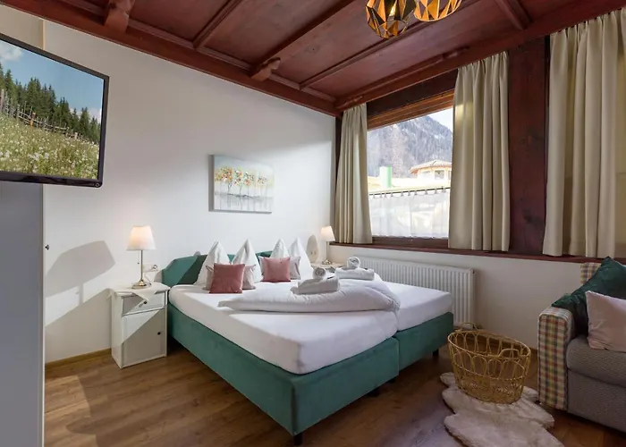 Πανσιόν Restaurant Waldcafe Mayrhofen